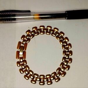 SOLD ON FB -- 1940-50's Vintage Dainty Goldtone Bracelet